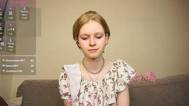 Czat XXX na żywo – ToyaPletz