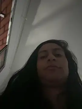 Pokazy przed kamerką – Geovana_blan