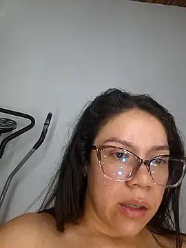 Chat +18 de Aila_Phone ao vivo