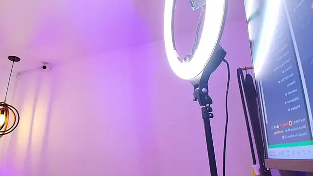 Czat XXX na żywo – bellablack27