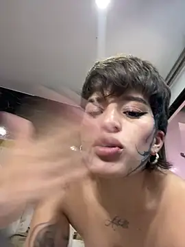 Chat +18 de DayanaDG ao vivo