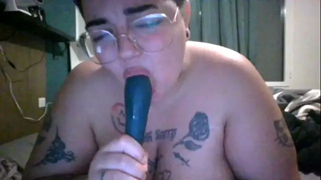 دردشة PirateXL الجنسية المباشرة