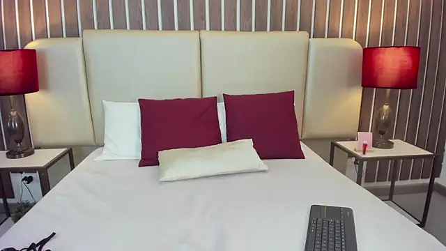 Živý XXX chat paulette_bustamante