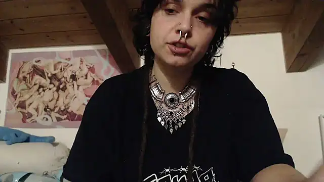 XXX chat uživo modela metamorphosiskin