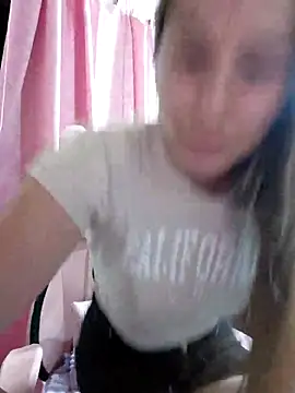 Iris_love18 Chat XXX live