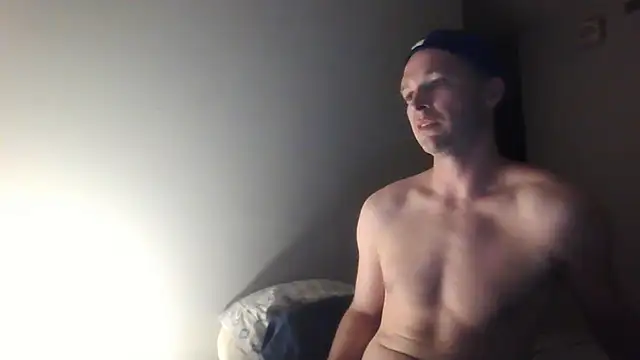 Luke_James Live XXX Chat