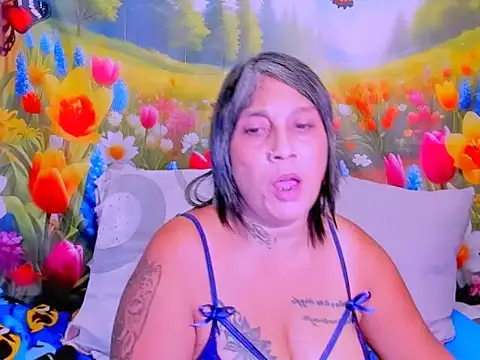 indianroxy live XXX chat