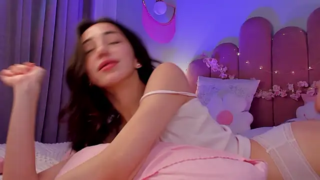 ElsaYoung Live XXX-chat