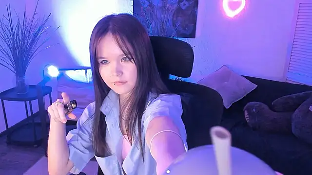 Elainebeness' Live XXX Chat