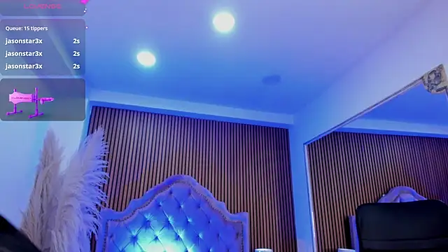 SelenaStonne: онлайн-секс-чат