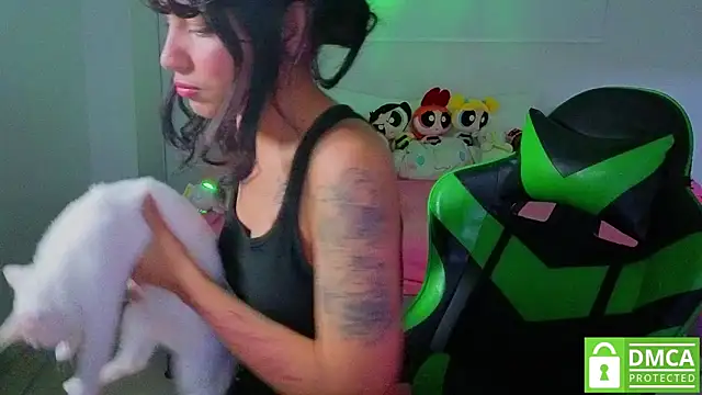 Lovelyamyy Chat XXX in diretta