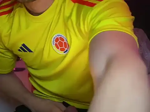 mcklister_kinky_feets: διαδικτυακό σόου στην κάμερα