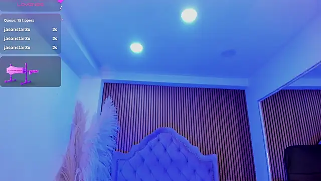 SelenaStonne Chat XXX live