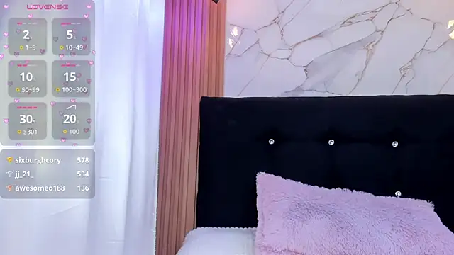 Chat XXX en directo de Anniie__Evans