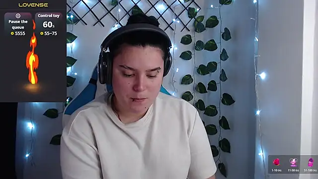 Chat +18 de Nika_1_ ao vivo