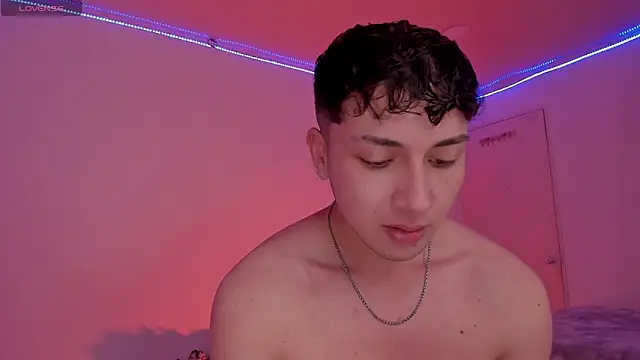 oliver_kyy 现场XXX聊天