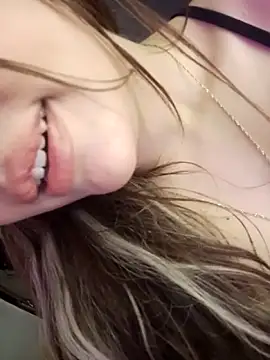 reem_699 在線直播表演