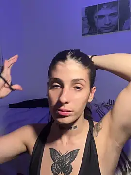 crazylovers3 live XXX chat