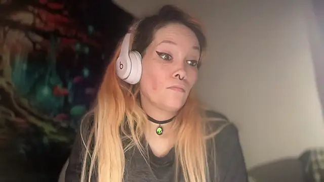 FRRANNKIE 라이브 XXX 채팅