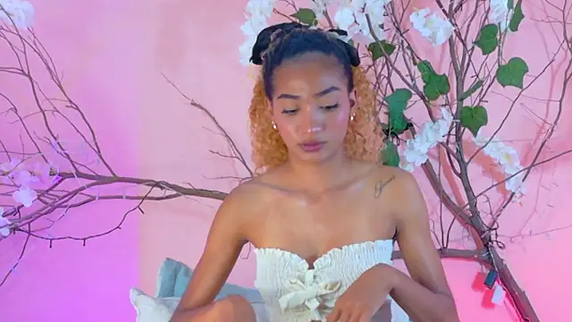 Charlotte_Love10 Chat XXX in diretta