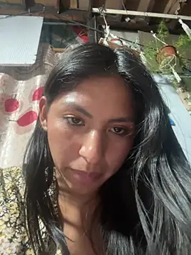 BrunetteBliss69's Live XXX Chat