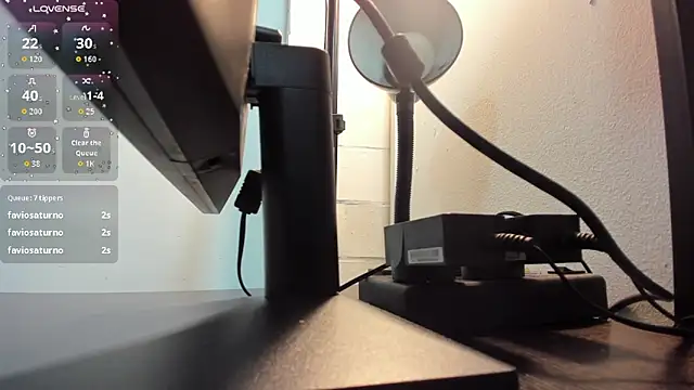 IslaScott's Webcam Show