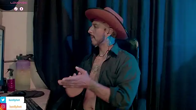 KenllyH Chat XXX in diretta