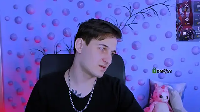 beauty_liam Adlı Modelin Canlı XXX Sohbeti