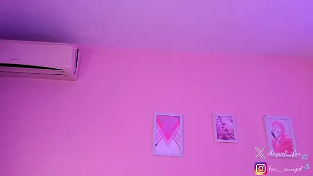 angeel_fox Chat XXX in diretta