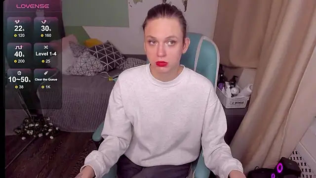 KellyStarlight 现场XXX聊天