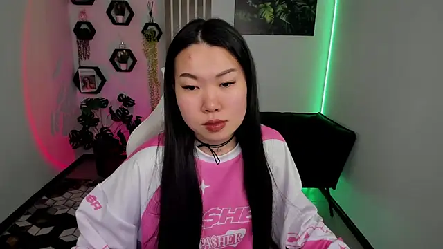 LunaPurrr Chat XXX in diretta