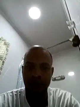 Perropa 现场XXX聊天