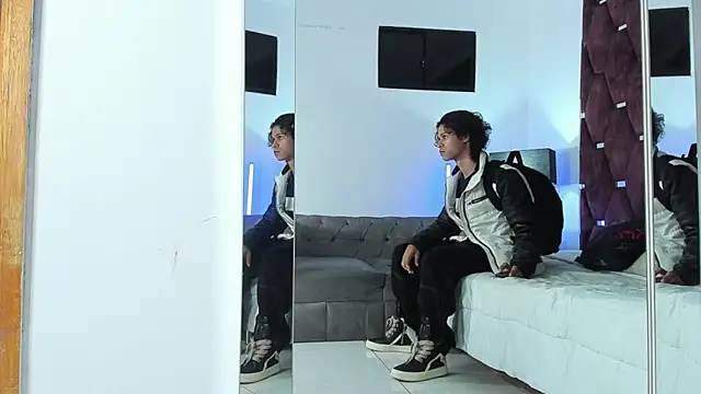 TonyBenedetti webcam show