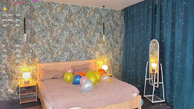 OdellaFrake Chat XXX in diretta