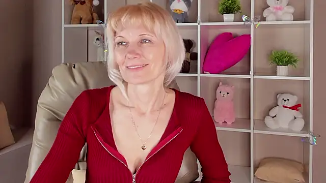 Chat +18 de Julie_Lucas ao vivo