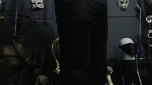 zain_kreigger 在線直播表演