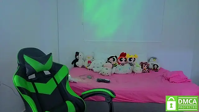 Chatroom XXX en direct de Lovelyamyy