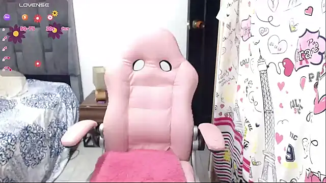 Alicelunaa 现场XXX聊天