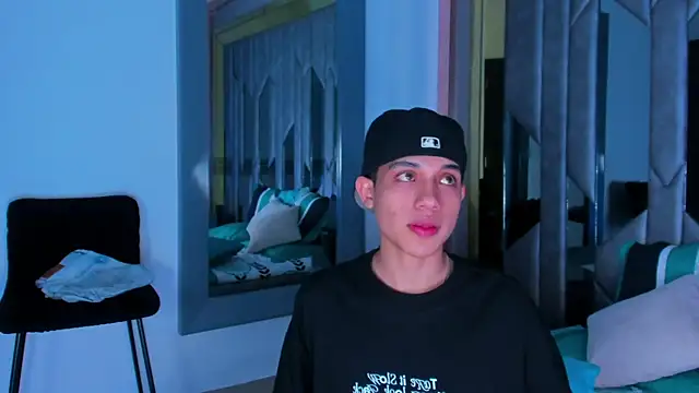 Chat XXX Live Sebax_Young