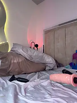 Chat +18 de Mia_Juicyberry ao vivo