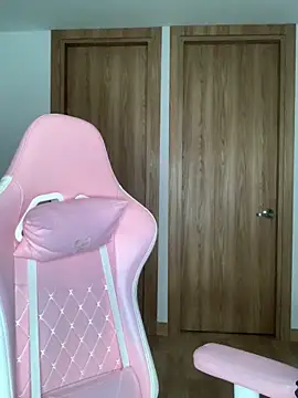 zamilav 现场XXX聊天