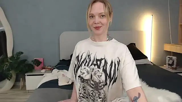 Natalee_Love 现场XXX聊天