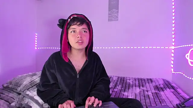 Kody_Royale – webcam-show