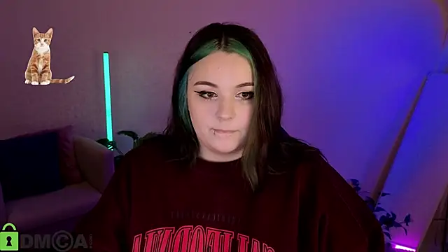 Mia_R0ss élő XXX-chatje