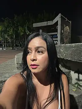 _kathaLopez_ লাইভ XXX চ্যাট