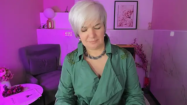 XXX chat uživo modela CarmenSoft