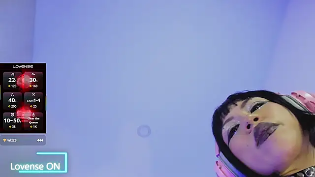 nicolet666lee Chat XXX in diretta