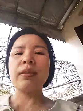 Ivy_Trix2 现场XXX聊天