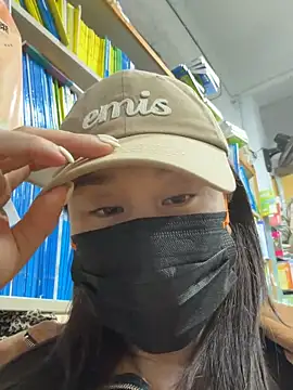 zhizhibaobei's Live XXX Chat