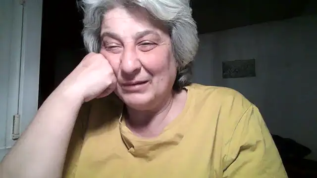 دردشة ExquisiteMature الجنسية المباشرة